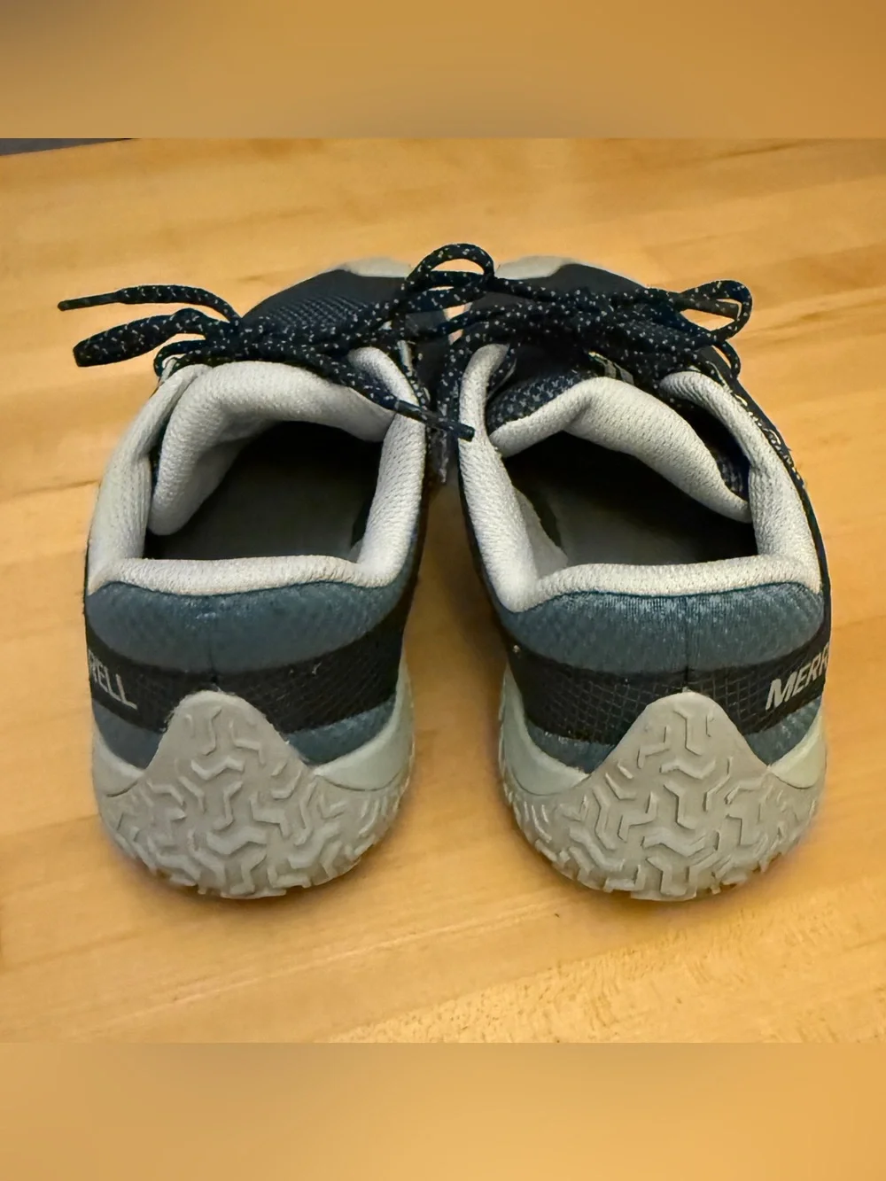 Merrell Men's Trail Glove 7 Running Athletic Shoes Navy & Gray Size 9.5 Like New